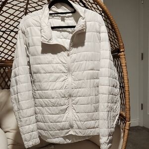 Old Navy Women's Cream Puffer Jacket